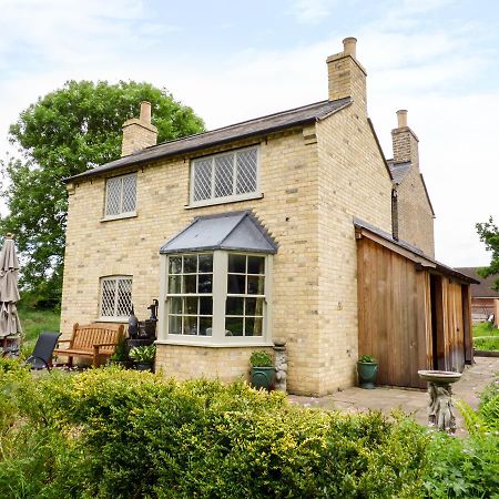 Shortmead Cottage Biggleswade Exterior photo